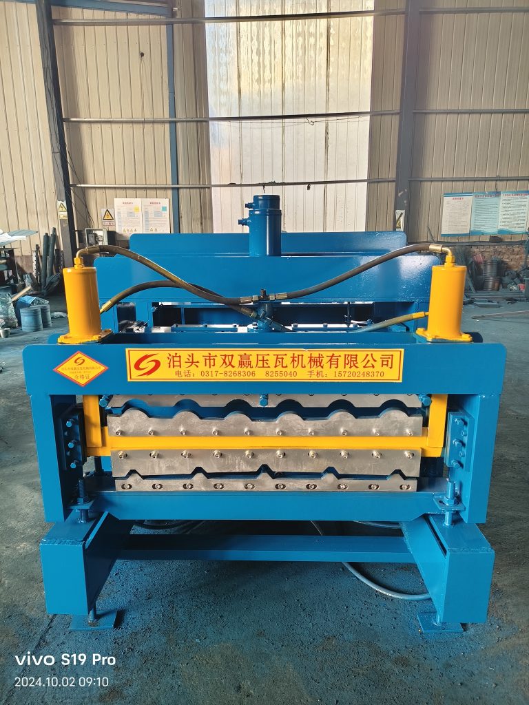 Customized color steel tile press machine